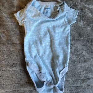 3/$10Kidgets Light Blue Wave Bodysuit